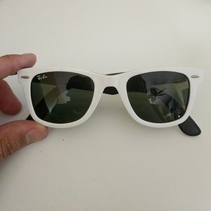 Ray Ban's Classic Wayfarer